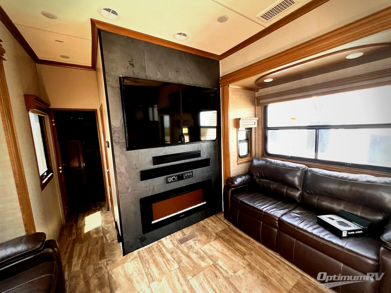 2018 Forest River RiverStone 39FK Photo 13