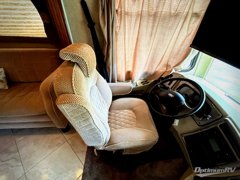 2013 Coachmen Encounter 36KS RV Photo 2