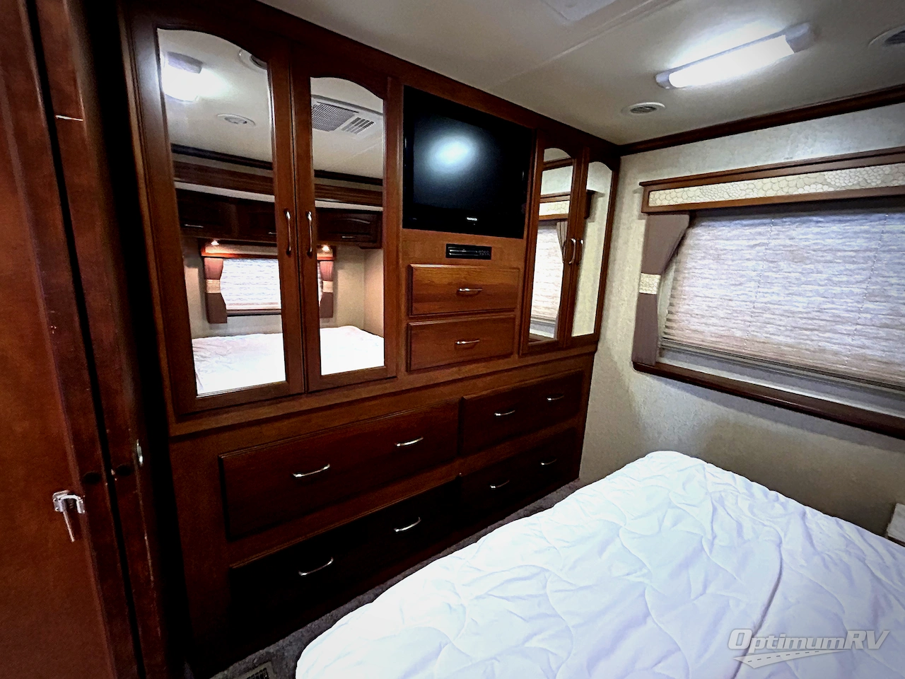 2013 Coachmen Encounter 36KS Photo 21