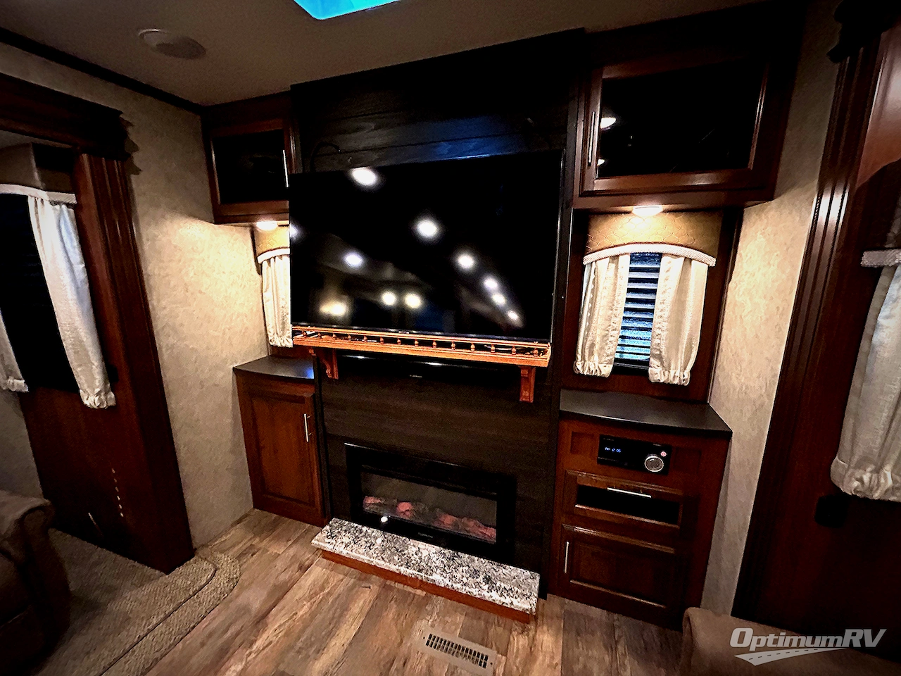 2018 Jayco Eagle 338RETS Photo 6