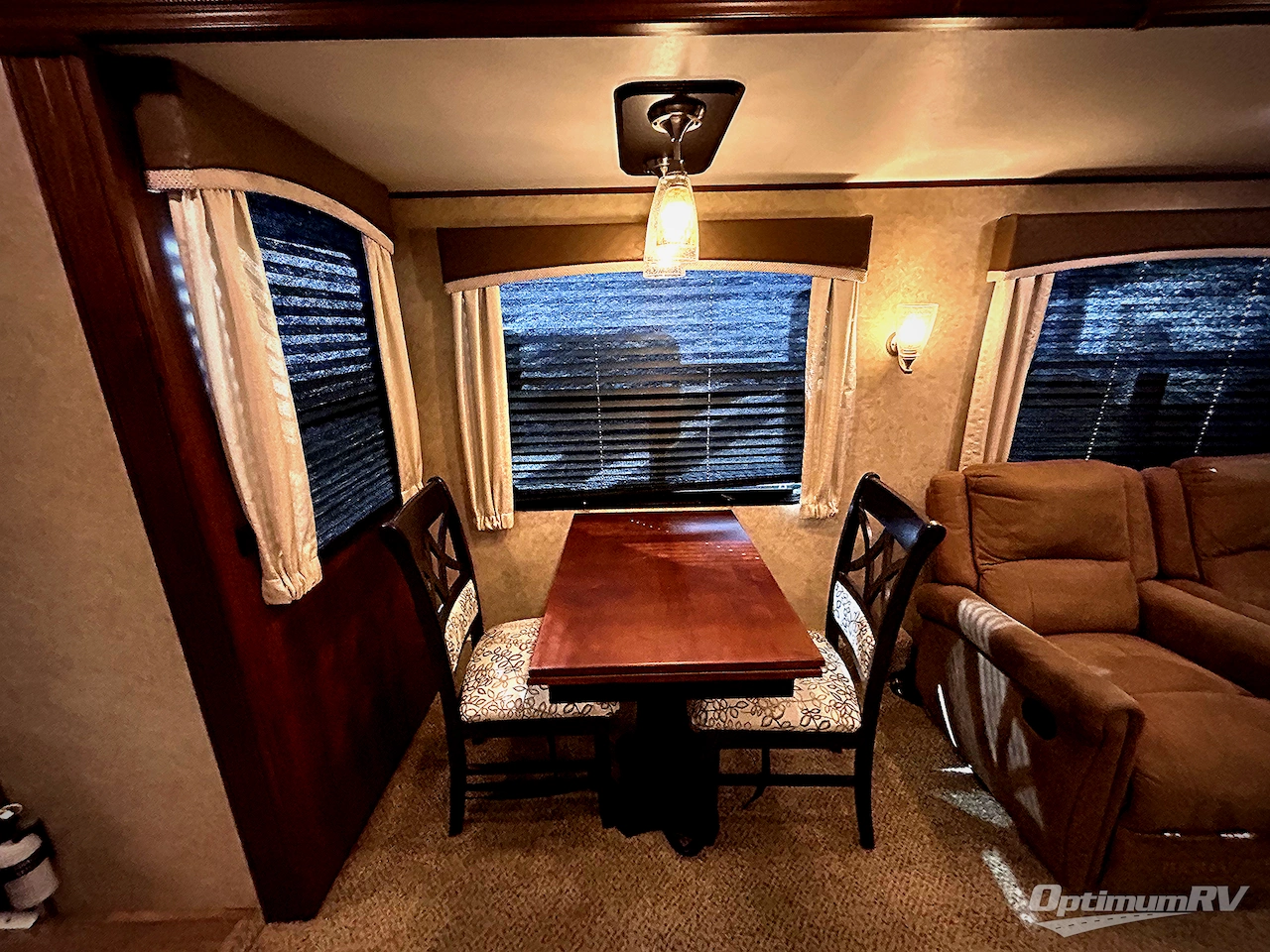 2018 Jayco Eagle 338RETS Photo 4