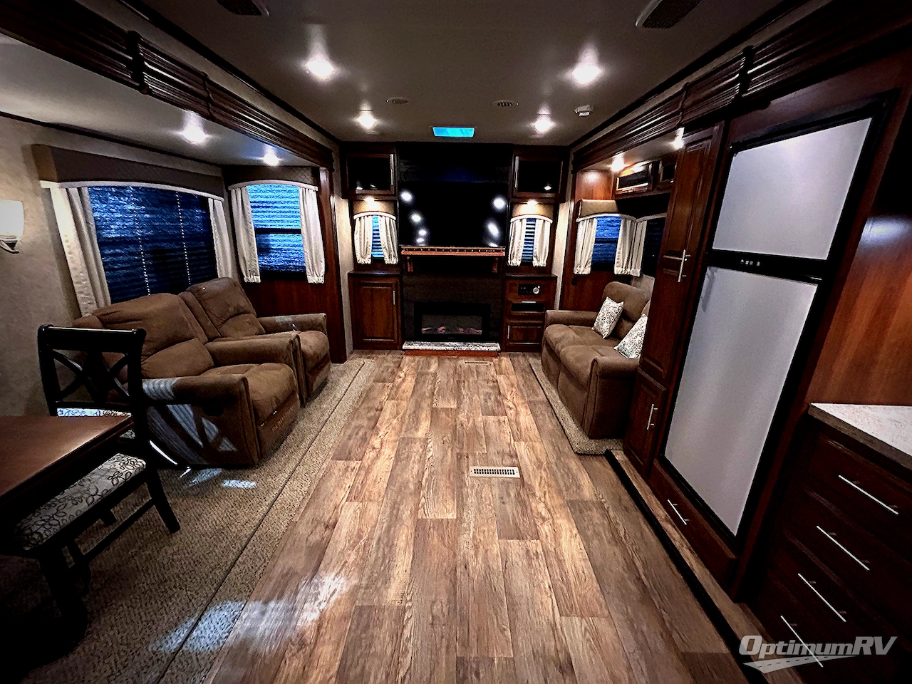2018 Jayco Eagle 338RETS Photo 2