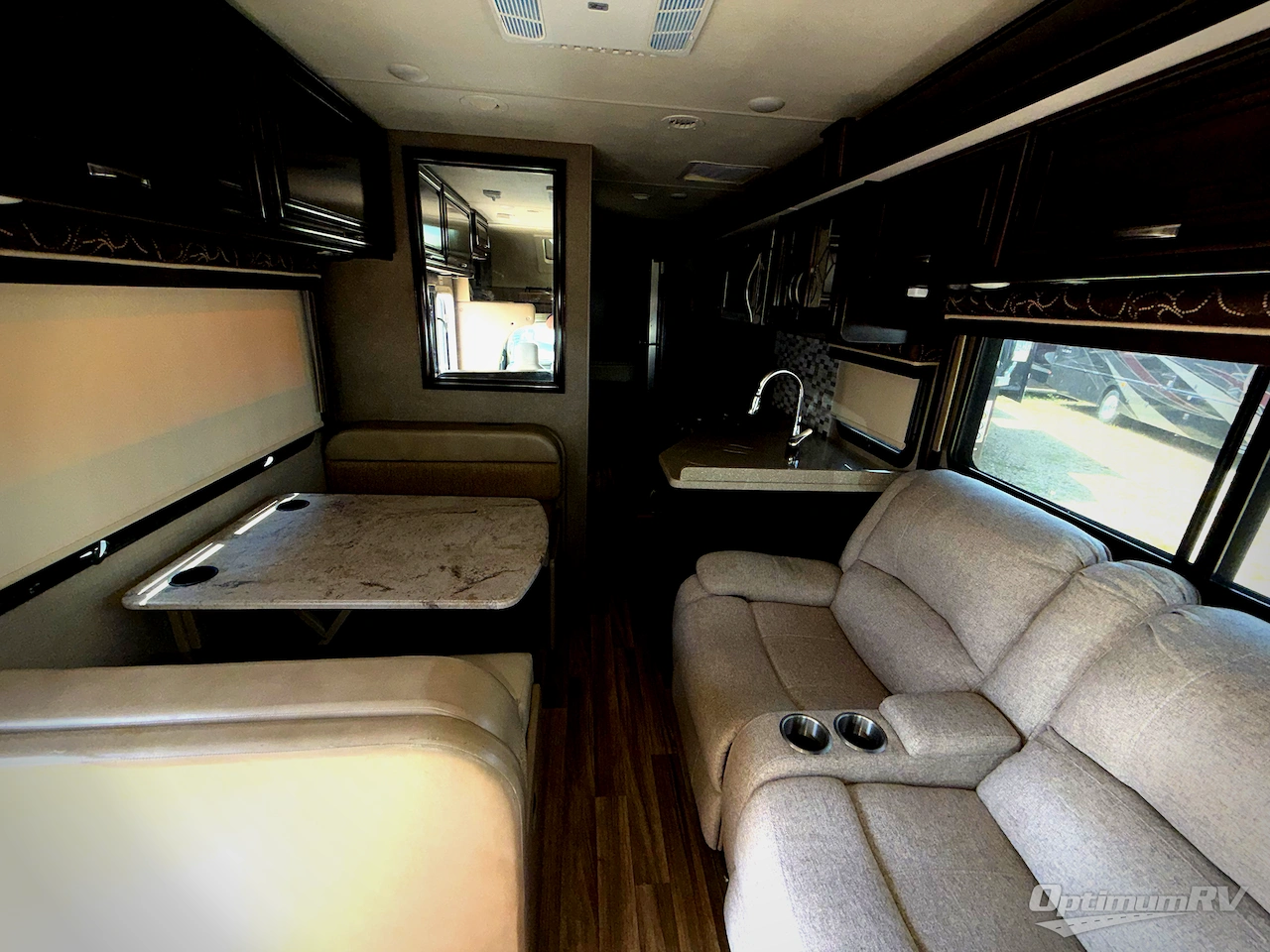 2017 Thor Quantum PD31 Photo 6