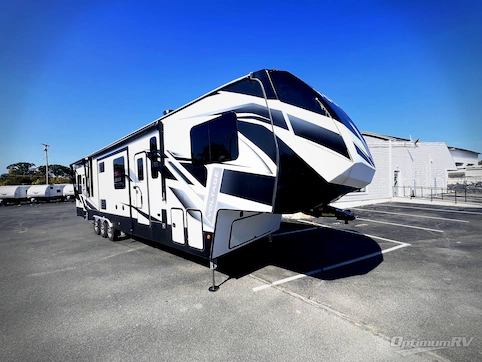 Used 2021 Dutchmen Voltage 4195 Featured Photo