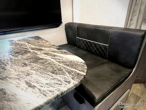 2022 Dutchmen Kodiak Ultra-Lite 227BH RV Photo 3