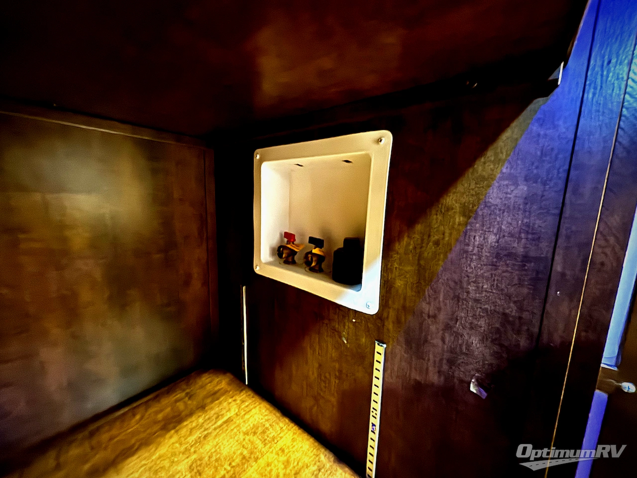 2015 Grand Design Solitude 369RL Photo 11