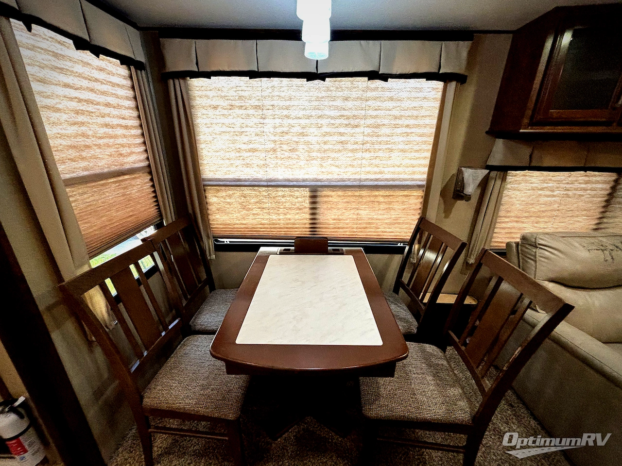 2015 Grand Design Solitude 369RL Photo 17