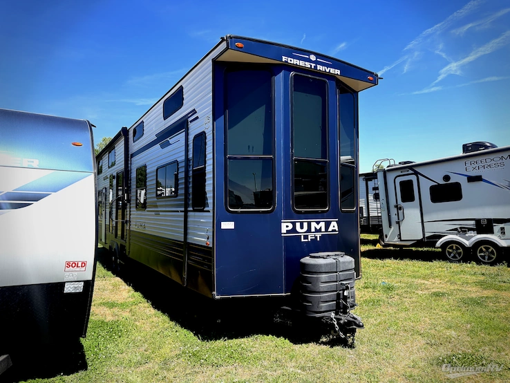 2025 Palomino Puma Destination 402LFT RV Photo 1