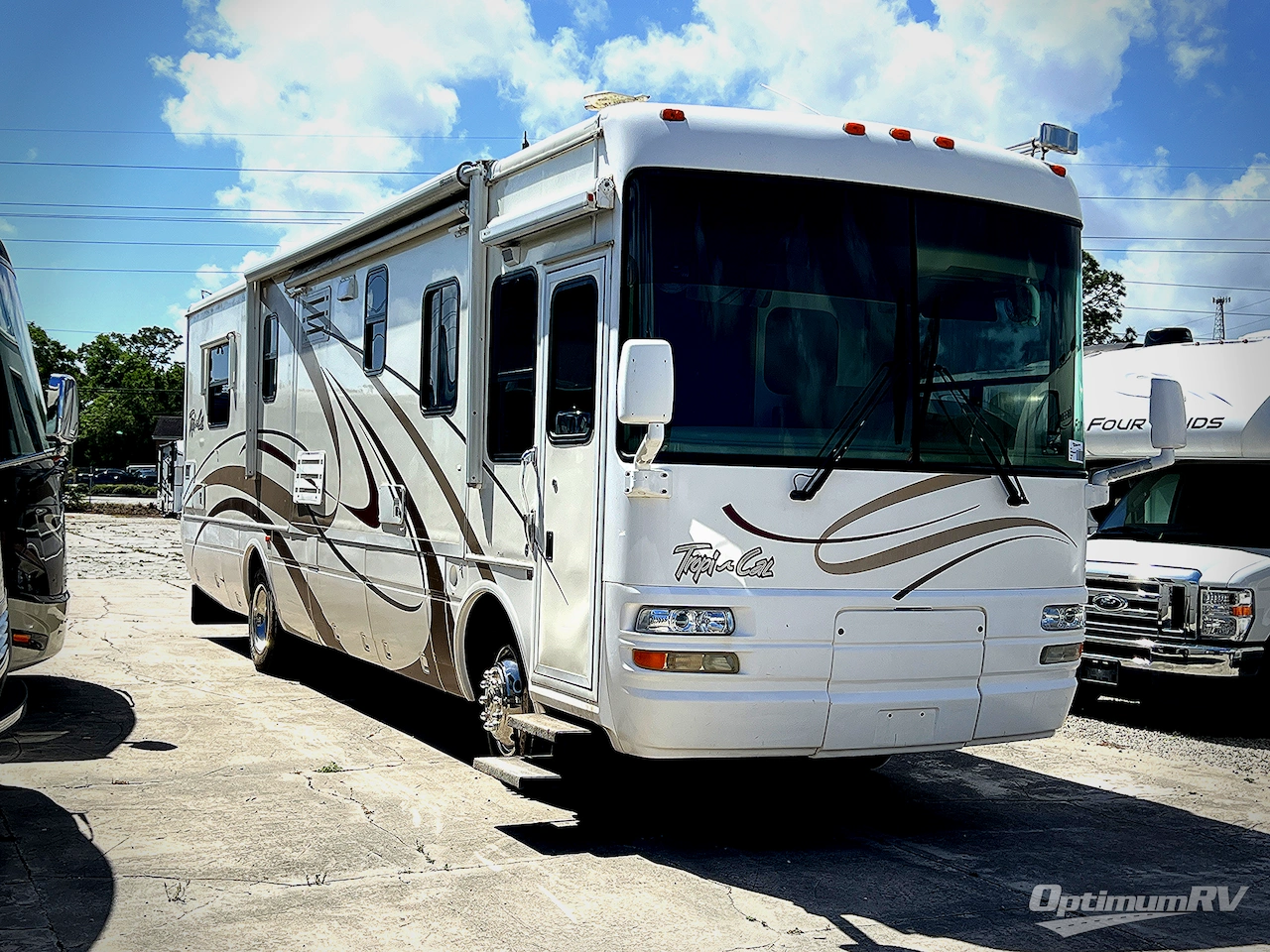2003 National RV Tropical T350 Photo 1