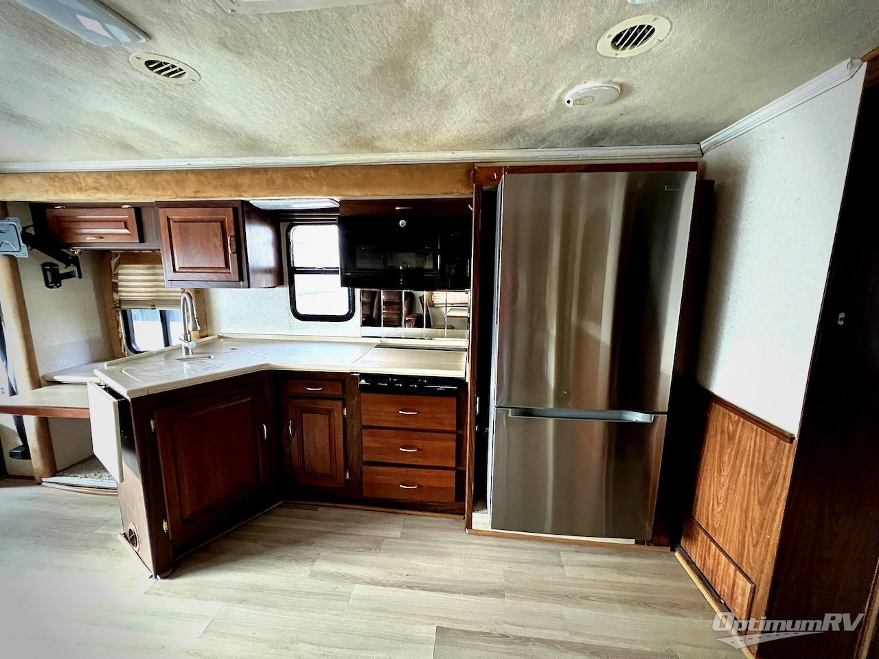 2003 National RV Tropical T350 Photo 12