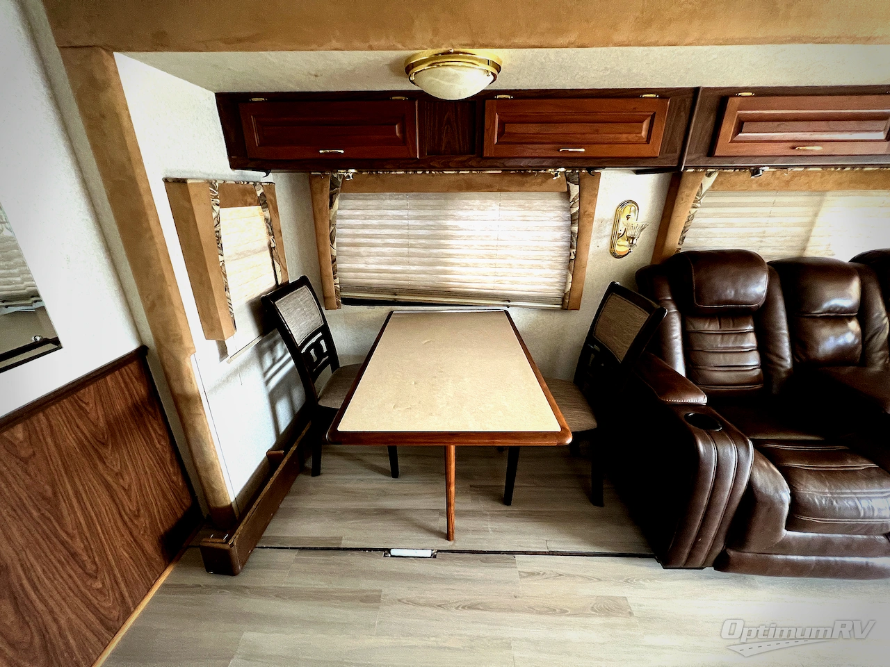 2003 National RV Tropical T350 Photo 11