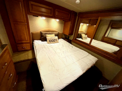 2014 Winnebago Vista 35F RV Photo 4