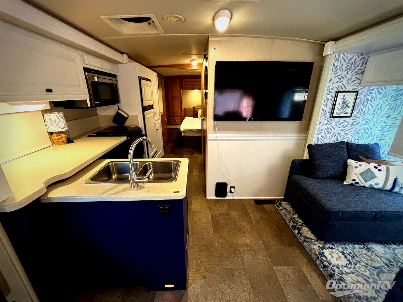 2014 Winnebago Vista 35F Photo 4