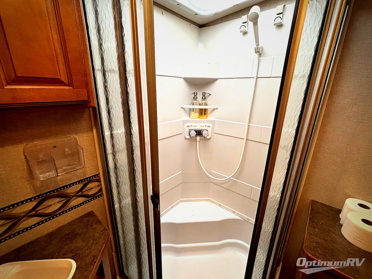 2014 Winnebago Vista 35F Photo 15