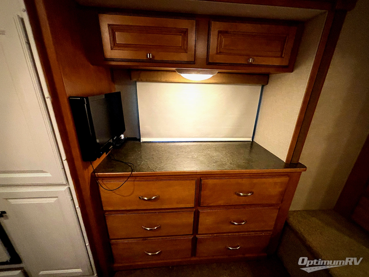 2014 Winnebago Vista 35F Photo 17