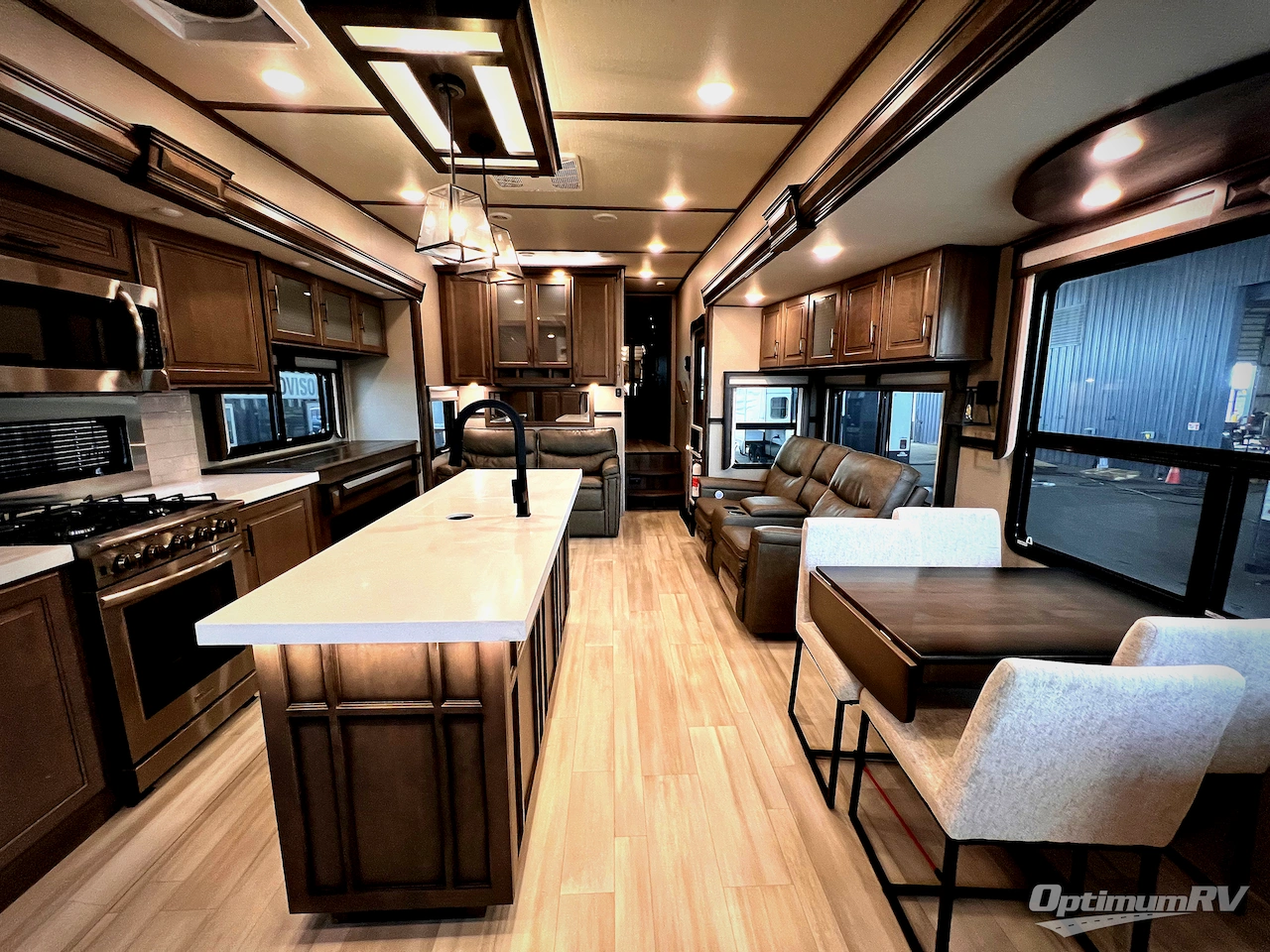 2022 Grand Design Solitude 345GK Photo 5