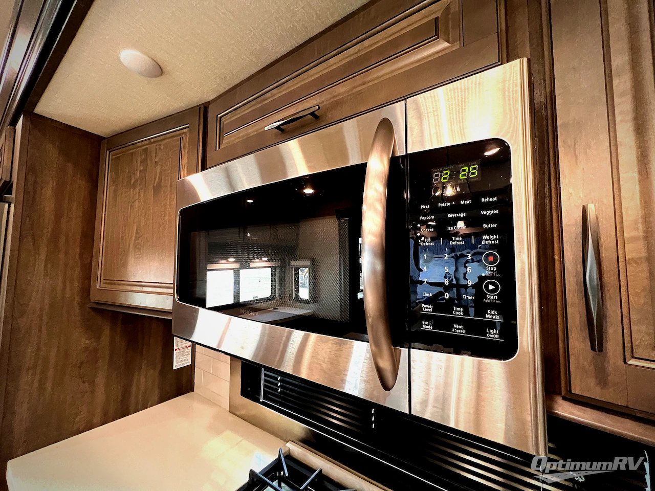 2022 Grand Design Solitude 345GK Photo 10