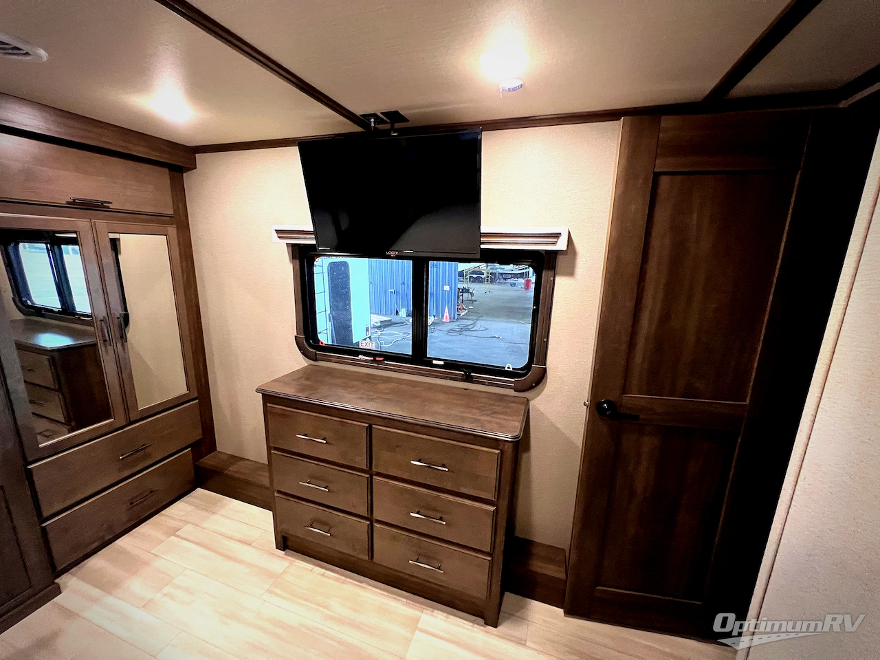 2022 Grand Design Solitude 345GK Photo 24