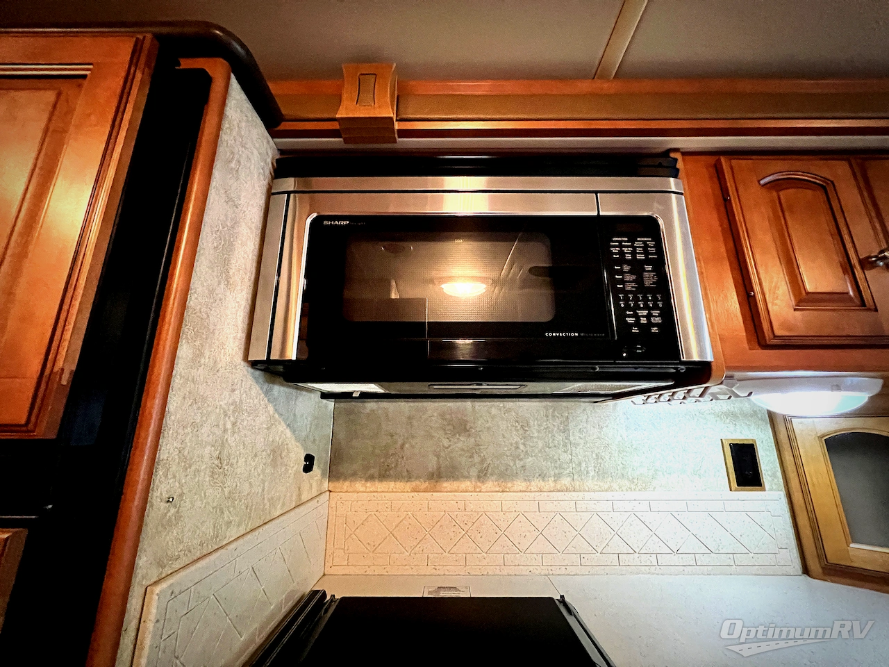 2012 Winnebago Sightseer 33C Photo 12