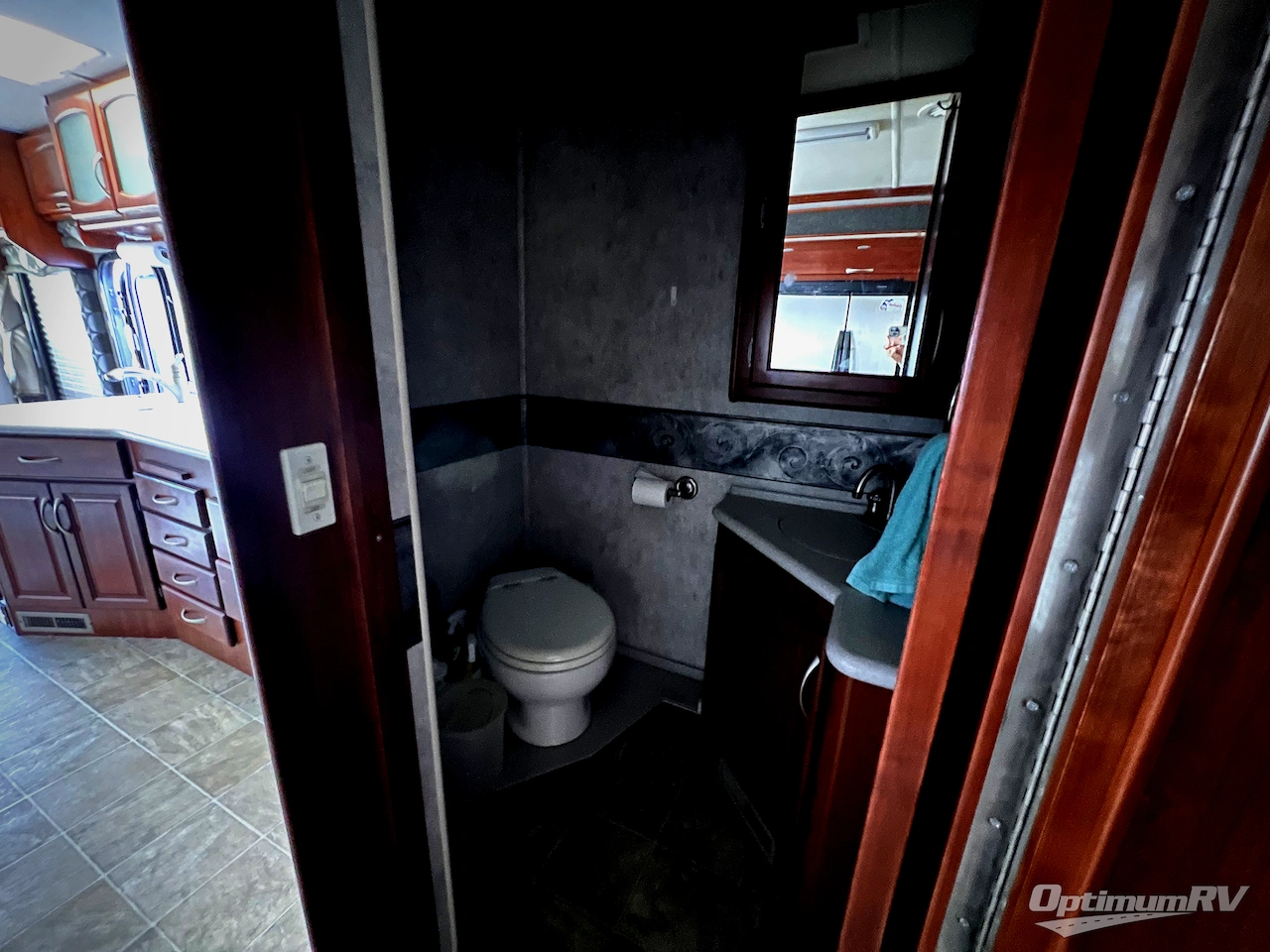 2005 Fleetwood Pace Arrow 36D Photo 14