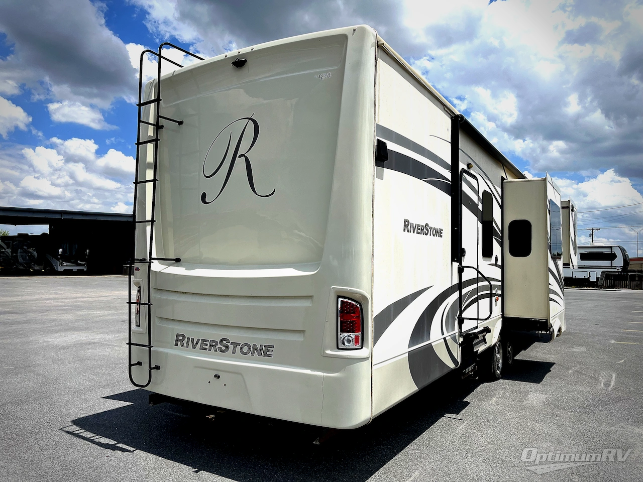 2018 Forest River RiverStone 39FK Photo 2