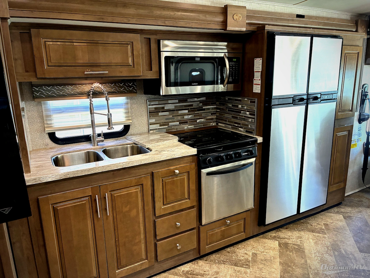 2019 Forest River Georgetown 5 Series 34H5 Photo 18