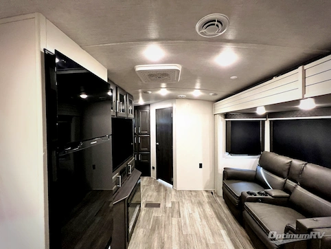 2024 Keystone Cougar Half-Ton 26RBS RV Photo 2