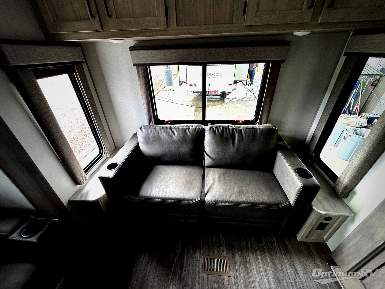 2024 Forest River Aurora 32RLTS Photo 6