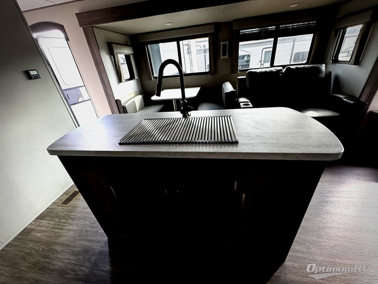 2024 Forest River Aurora 32RLTS Photo 7