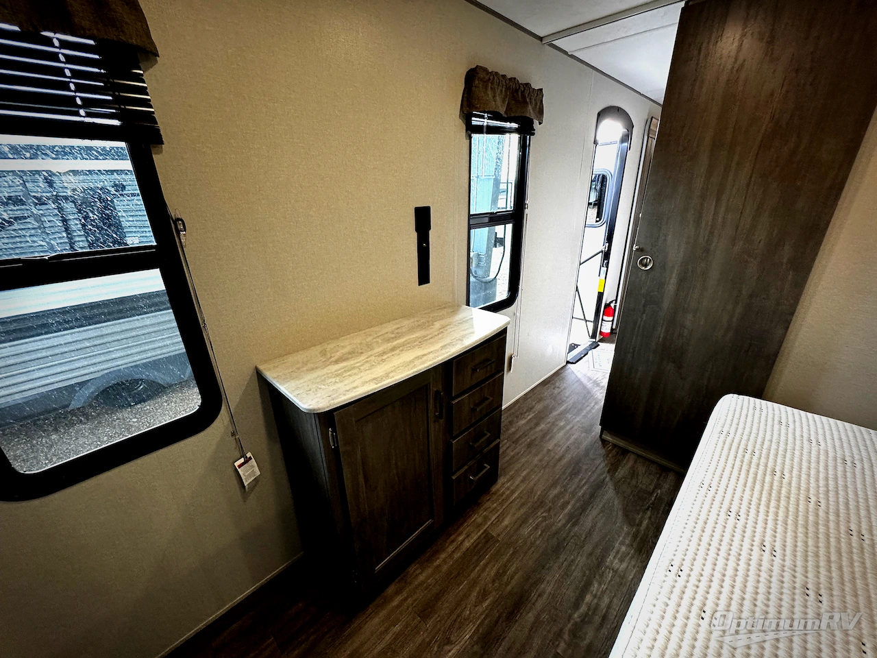 2024 Forest River Aurora 32RLTS Photo 12