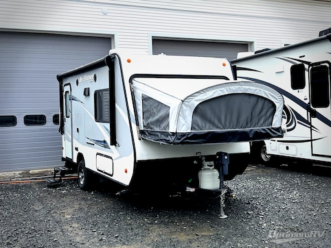 Used 2017 Jayco Jay Feather 7 16XRB Featured Photo