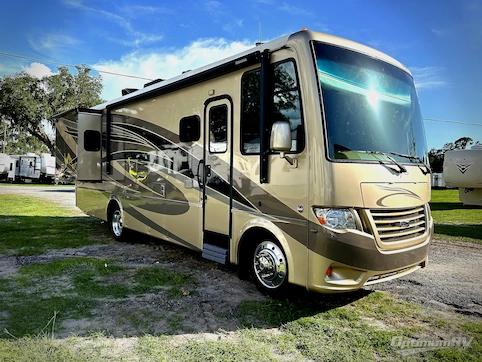 Used 2016 Newmar Bay Star 3124 Featured Photo