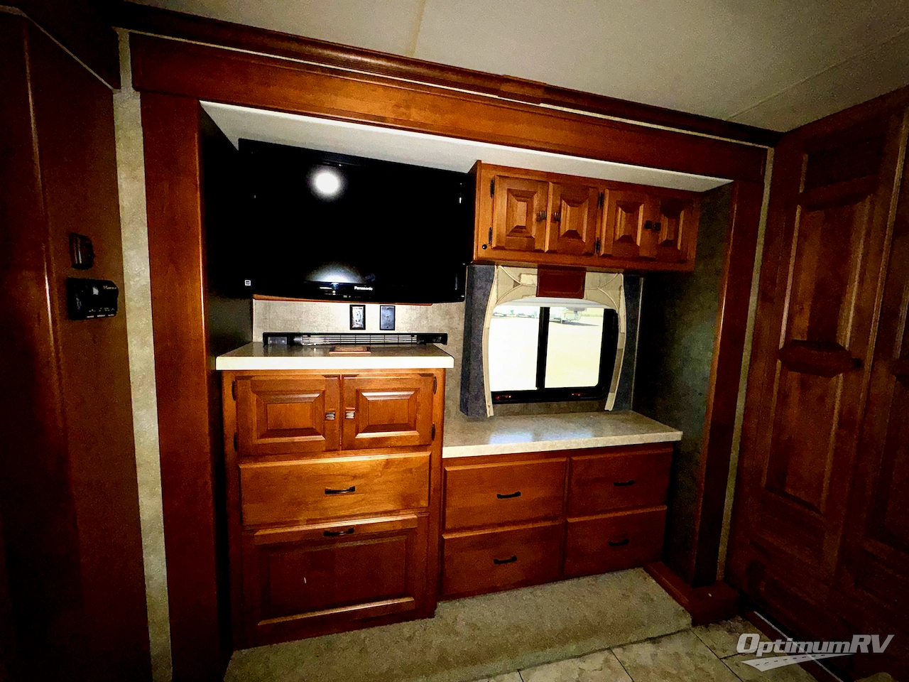 2011 Tiffin Allegro RED 34 QFA Photo 11
