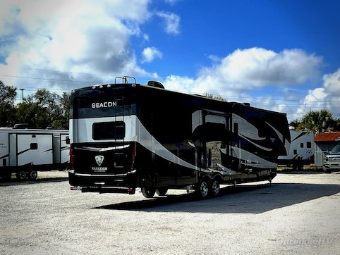 2021 VanLeigh Beacon 41LKB RV Photo 2