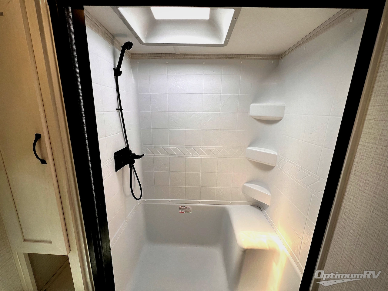 2025 Palomino SolAire 3300FLBS Photo 19