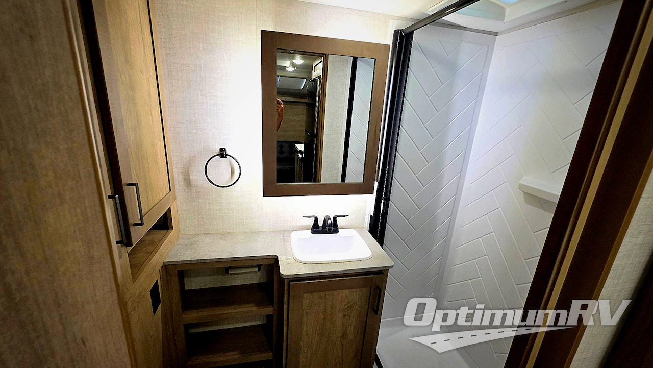 2022 Ember Overland Series 170MRB Photo 8