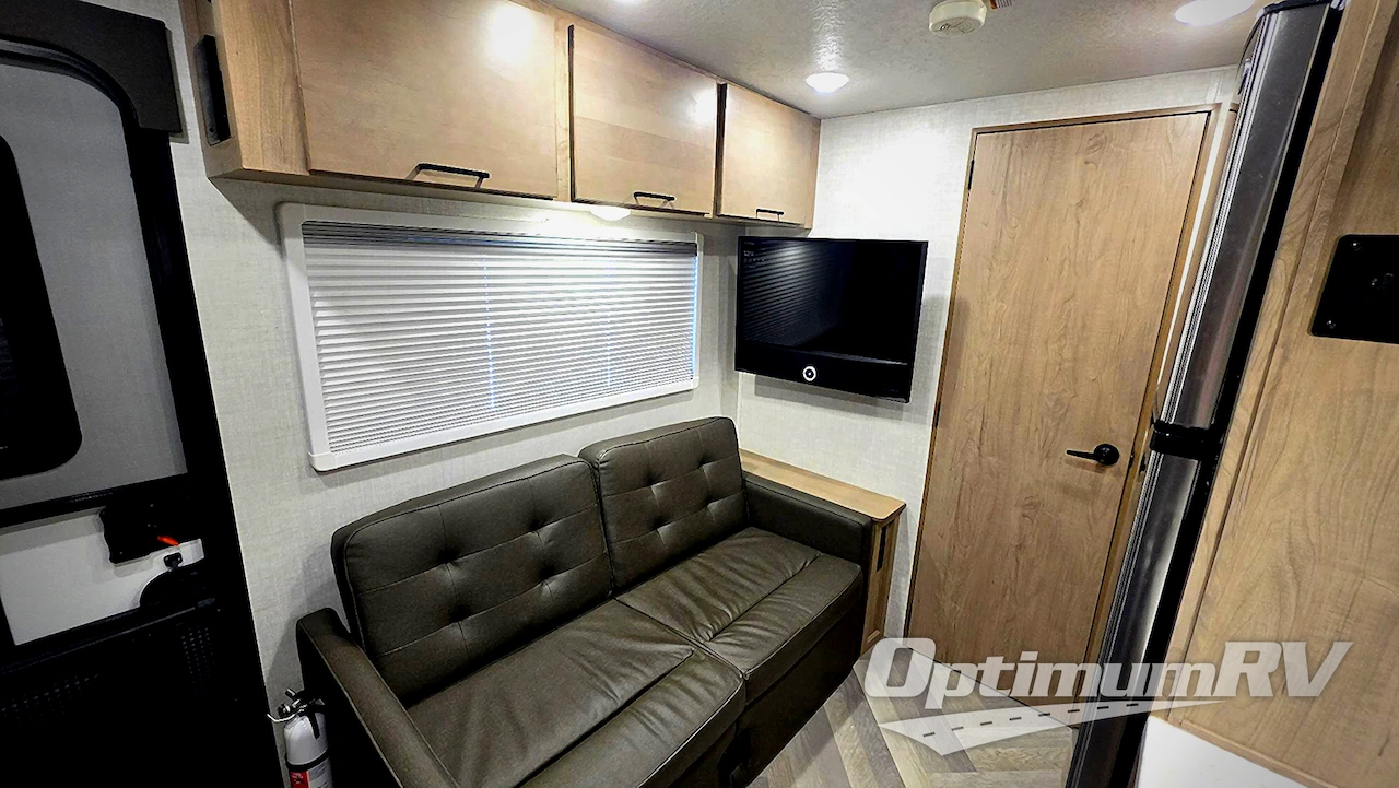 2022 Ember Overland Series 170MRB Photo 11