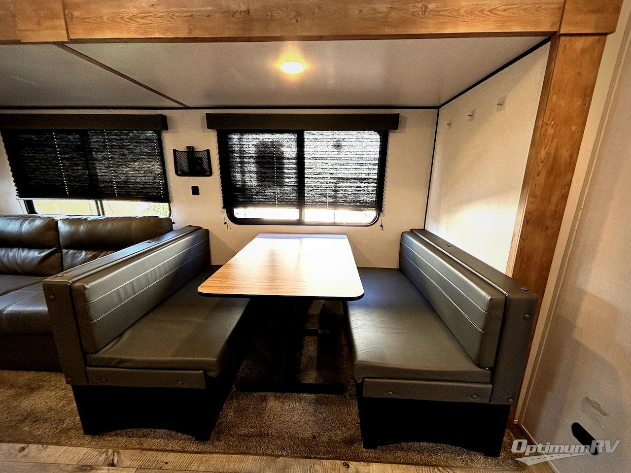 2023 Keystone Springdale 311RE Photo 5