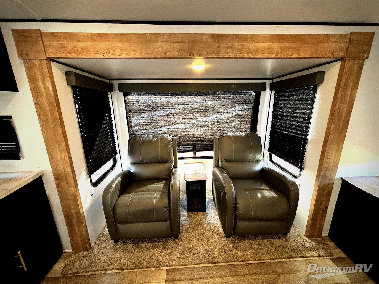 2023 Keystone Springdale 311RE Photo 6