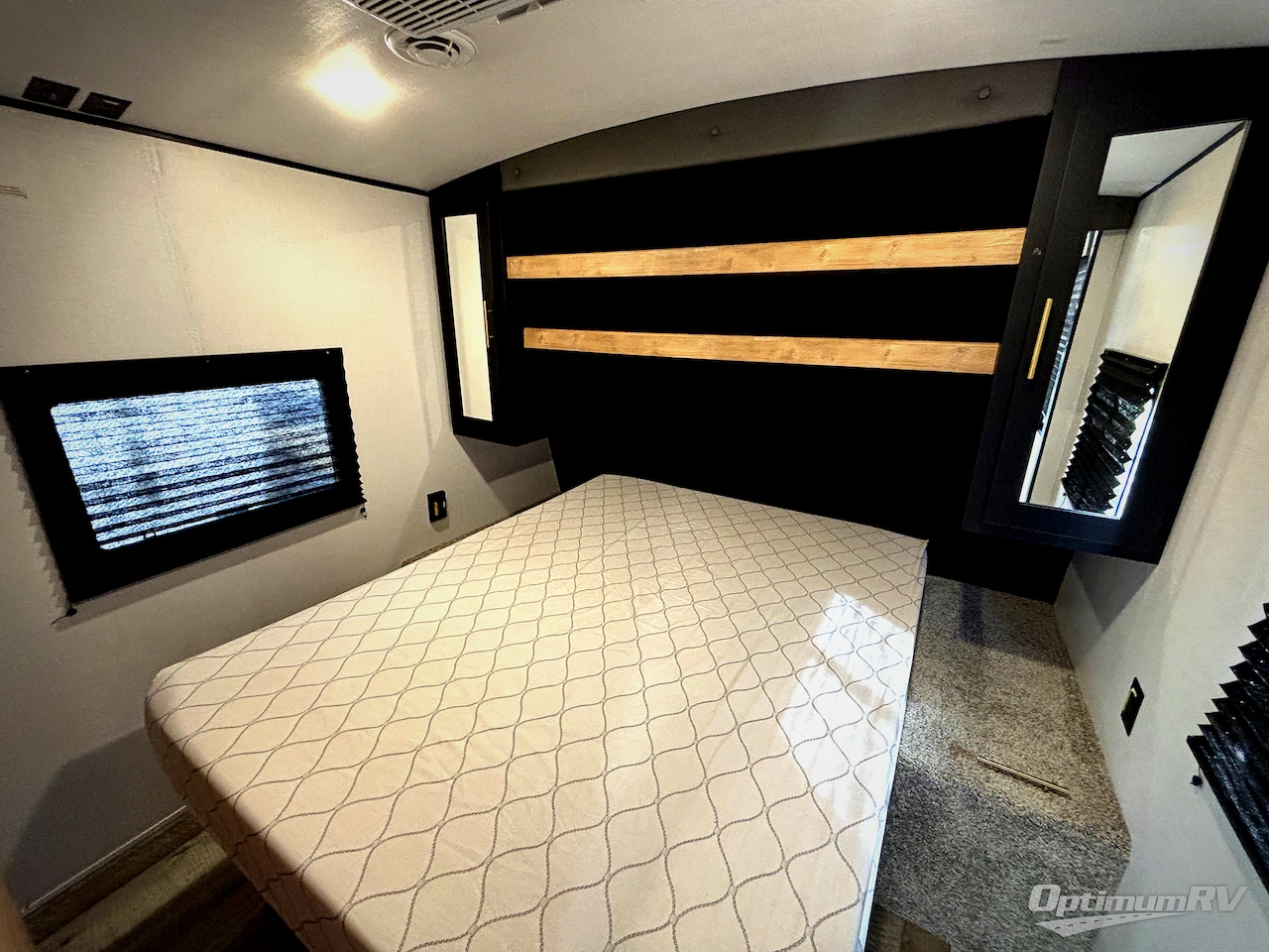 2023 Keystone Springdale 311RE Photo 15