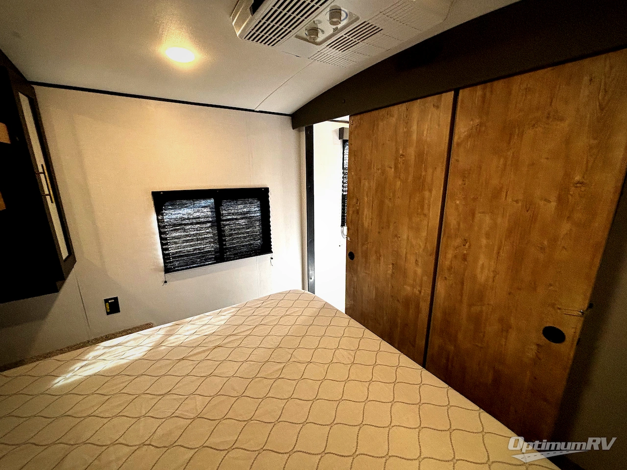 2023 Keystone Springdale 311RE Photo 16