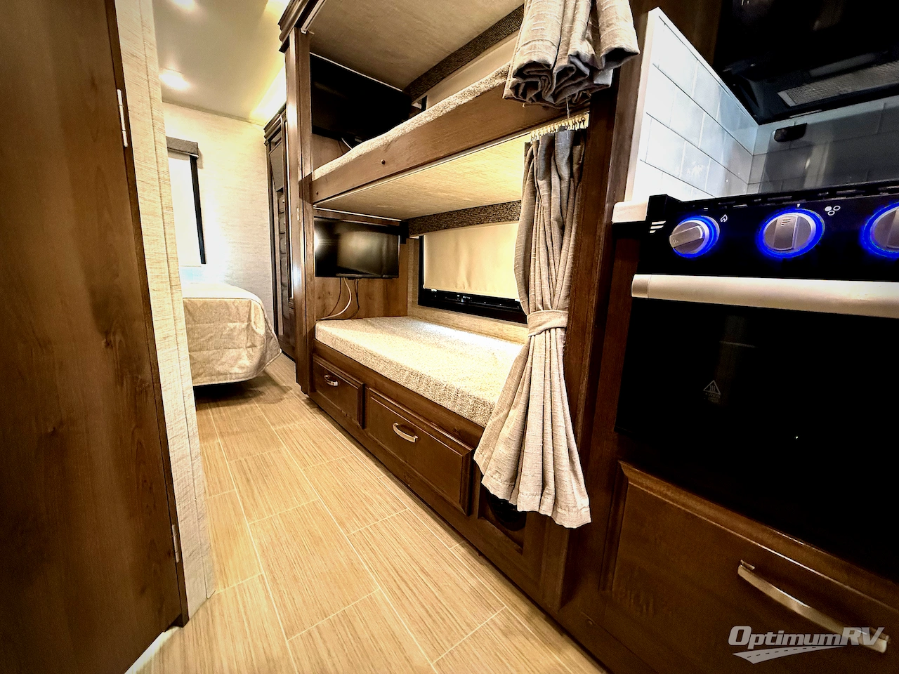 2022 Entegra Vision 29F Photo 22