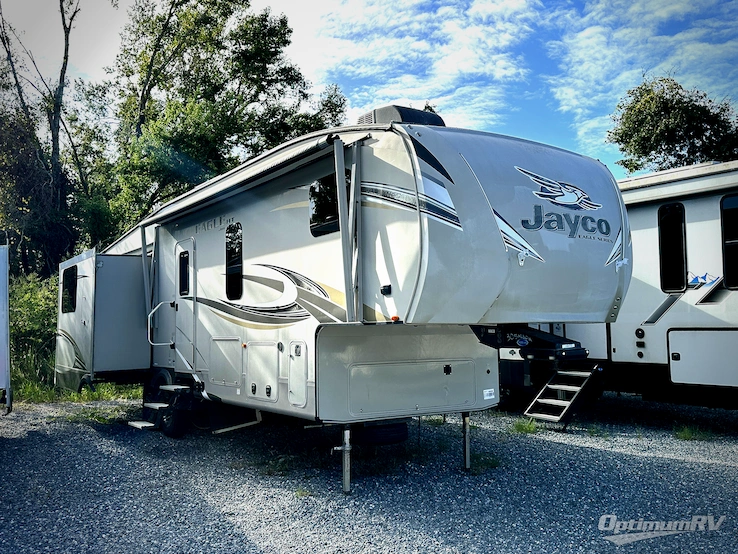 2018 Jayco Eagle HT 30.5 MBOK RV Photo 1