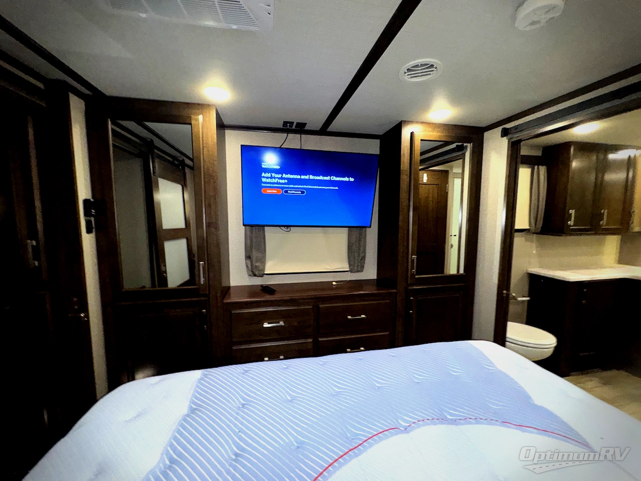 2020 Grand Design Solitude 380FL Photo 8