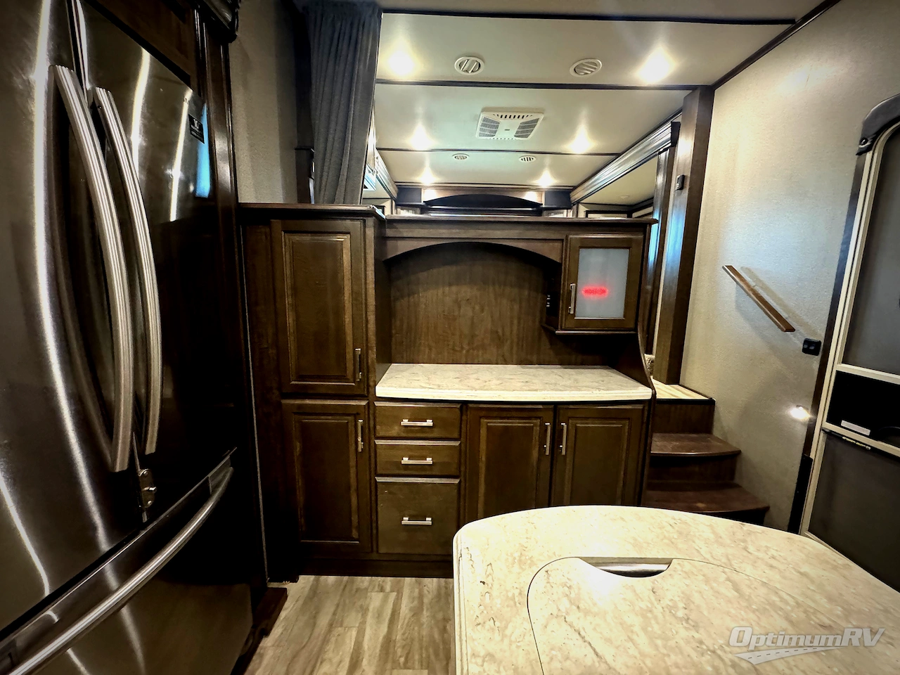 2020 Grand Design Solitude 380FL Photo 6