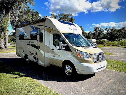 Used 2018 Thor Gemini 23TK Featured Photo