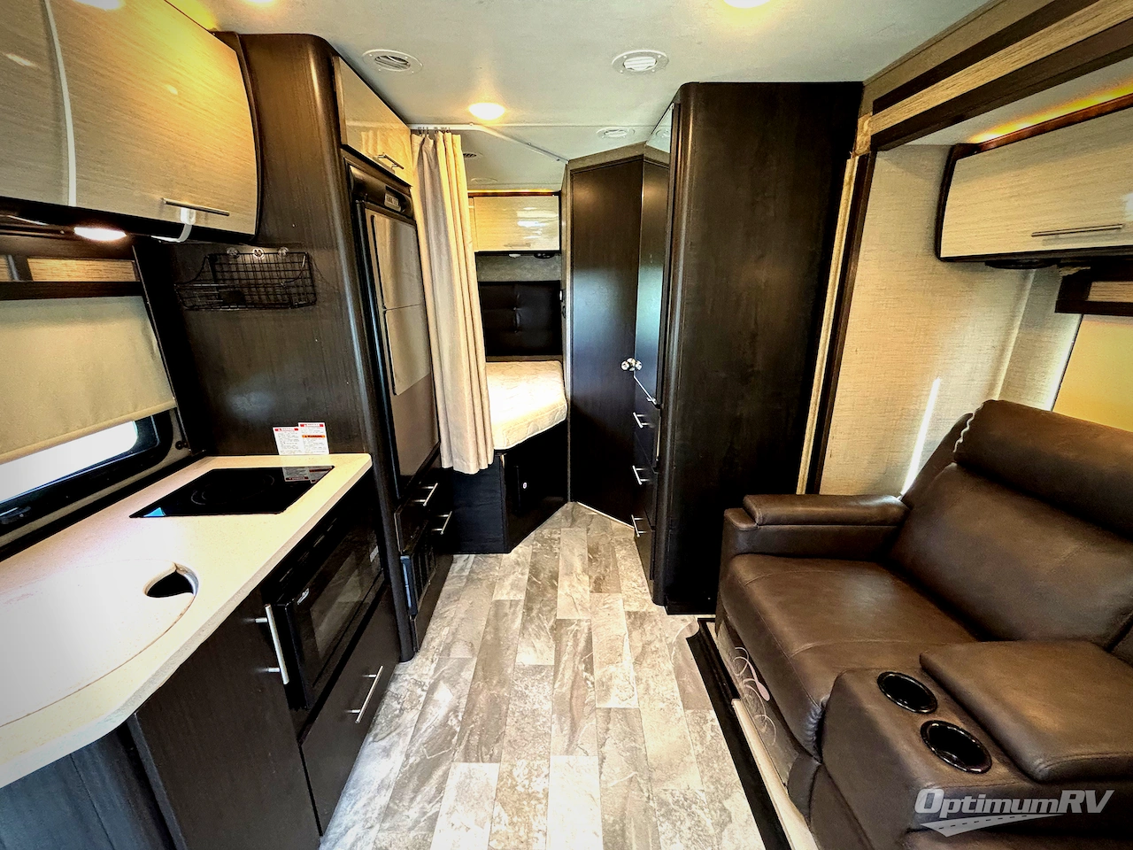 2018 Thor Gemini 23TK Photo 4