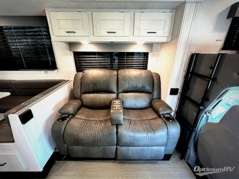 2022 East To West Entrada 2900DS RV Photo 3
