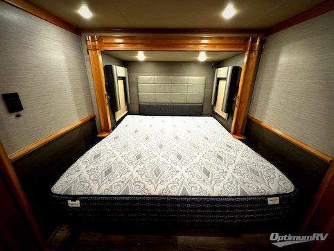 2021 VanLeigh Vilano 369FB RV Photo 3