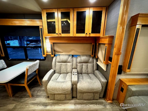 2021 VanLeigh Vilano 369FB RV Photo 4